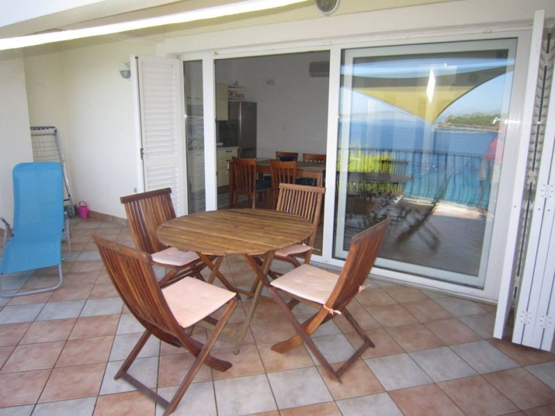 09c balcony