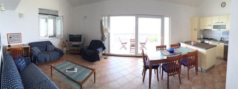 Living room 01